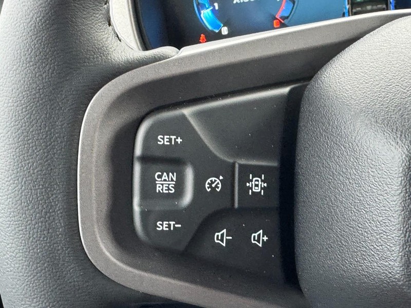 Ford Bronco Vehicle Image 12