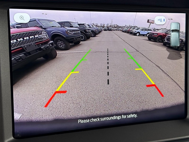 Ford Bronco Vehicle Image 15