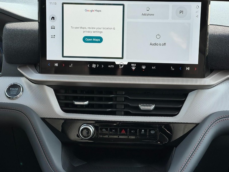 Ford Explorer Vehicle Image 09