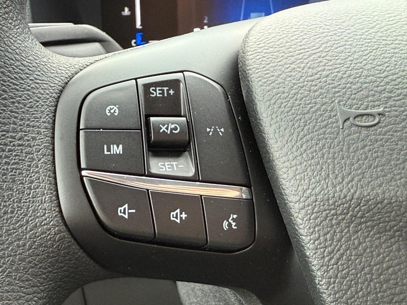 Ford Transit Cargo Van Vehicle Full-screen Gallery Image 9