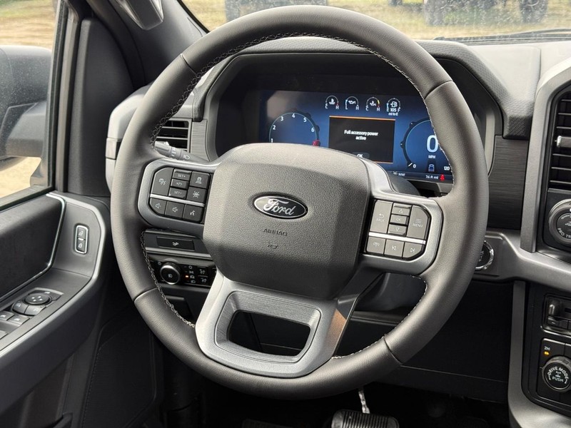 Ford F-150 Vehicle Image 08