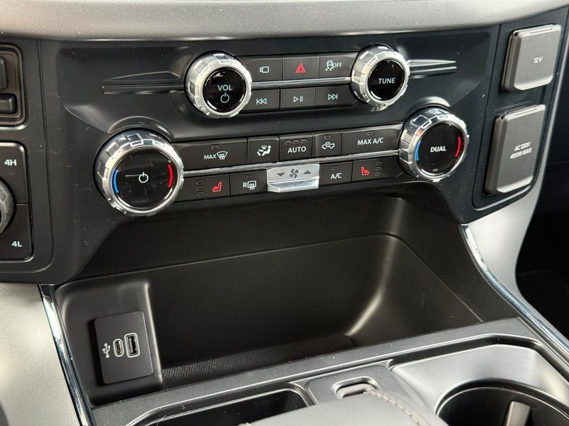 Ford F-150 Vehicle Image 15