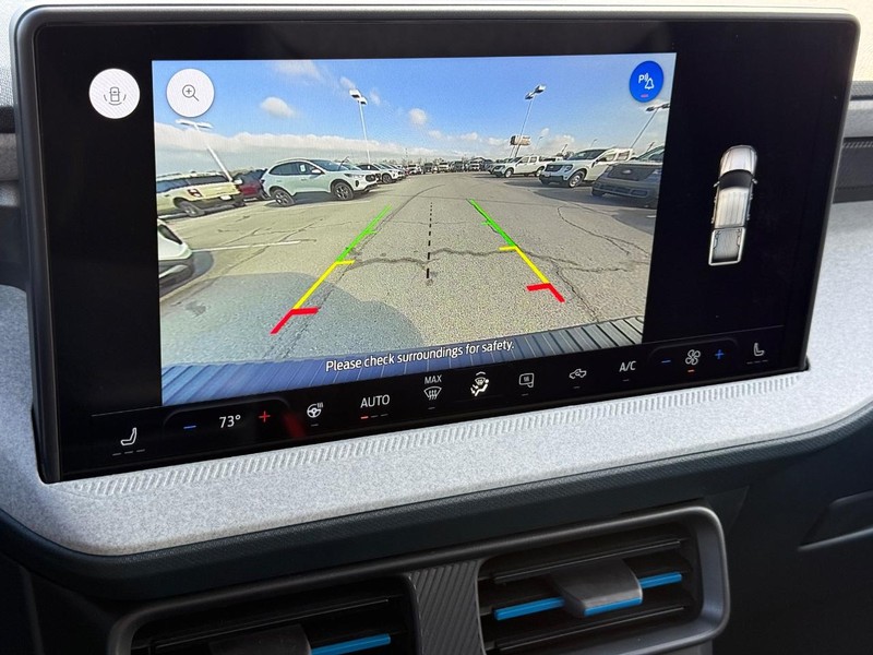 Ford Maverick Vehicle Image 11