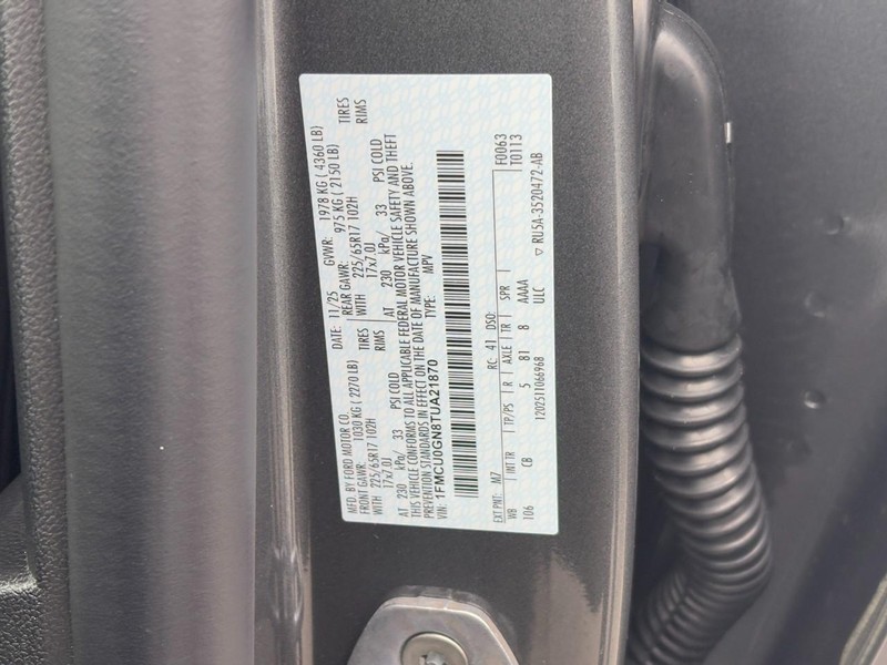 Ford Escape Vehicle Image 19