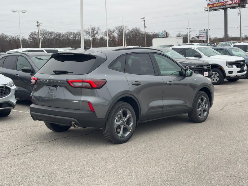 Ford Escape Vehicle Image 03