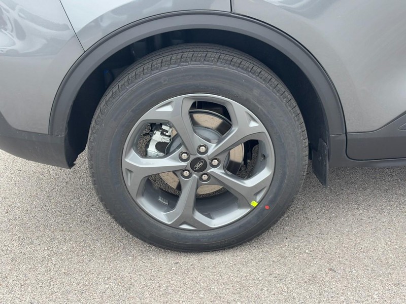 Ford Escape Vehicle Image 04