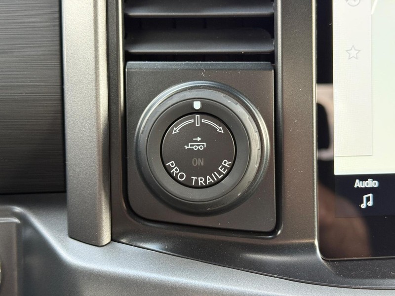 Ford F-150 Vehicle Image 12