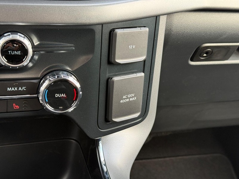 Ford F-150 Vehicle Image 17