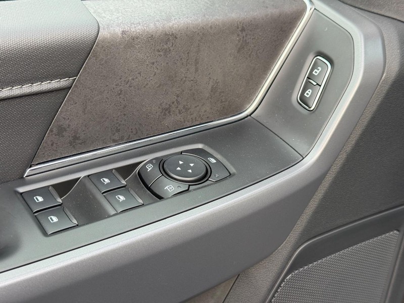 Ford F-150 Vehicle Image 21