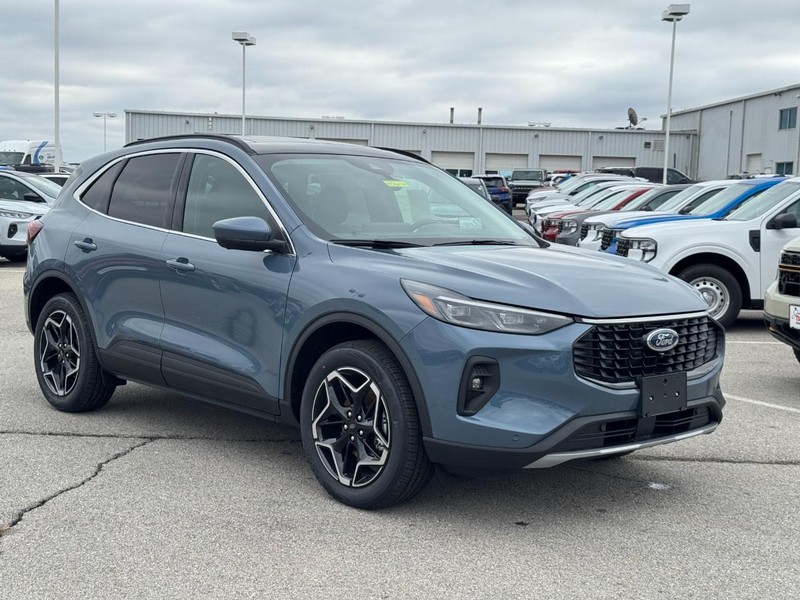 Ford Escape Vehicle Image 02