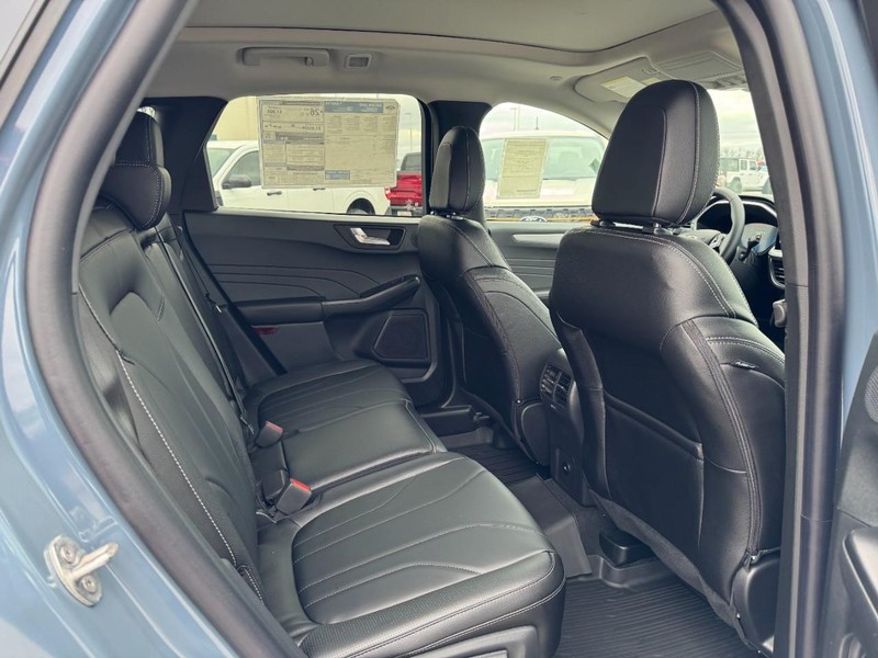 Ford Escape Vehicle Image 05