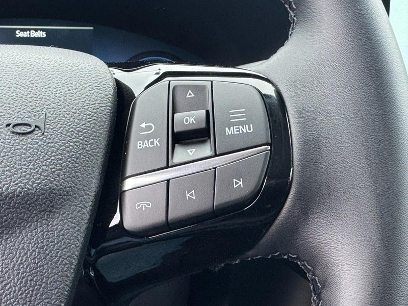 Ford Escape Vehicle Image 13