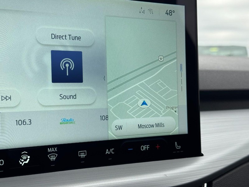 Ford Escape Vehicle Image 14