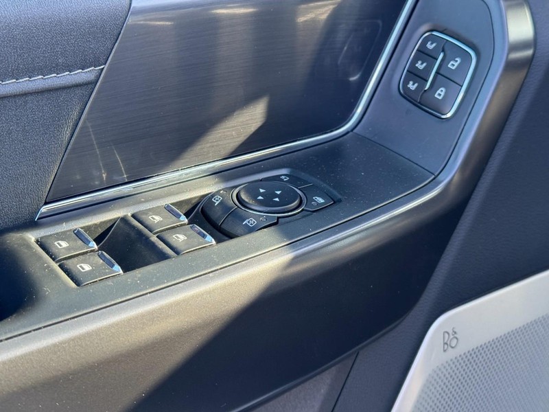 Ford F-150 Vehicle Image 13