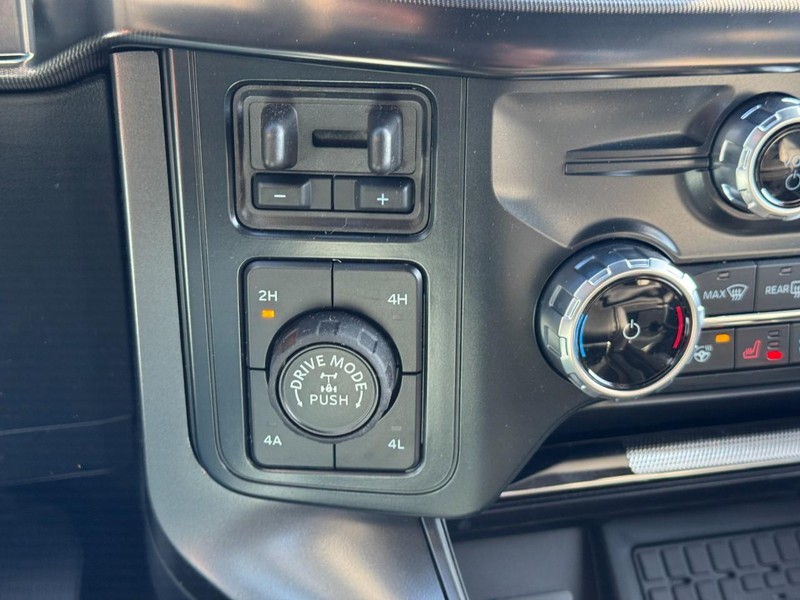 Ford F-150 Vehicle Image 17