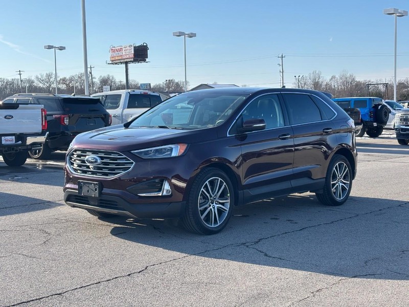 Ford Edge Vehicle Full-screen Gallery Image 8