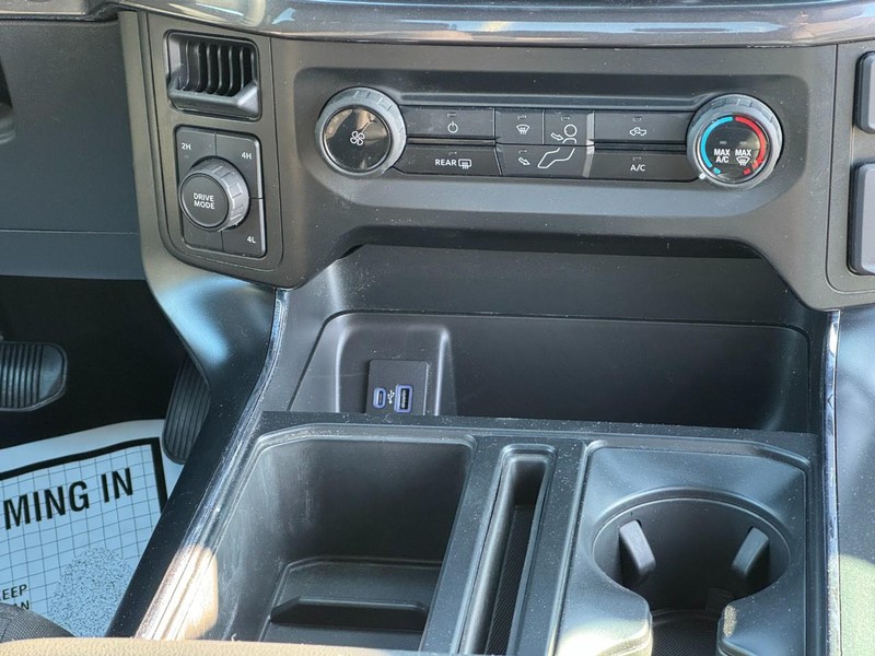 Ford F-150 Vehicle Image 14