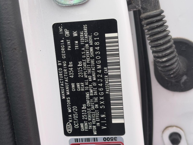 Kia K5 Vehicle Image 26