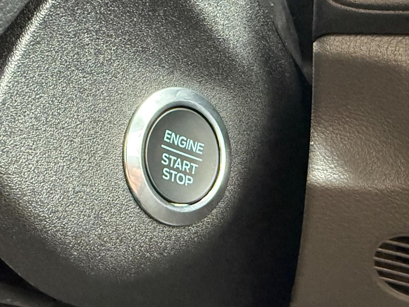 Ford Transit Cargo Van Vehicle Full-screen Gallery Image 11