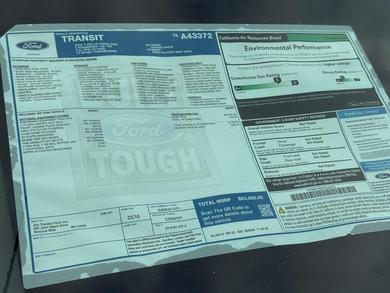 Ford Transit Cargo Van Vehicle Full-screen Gallery Image 19