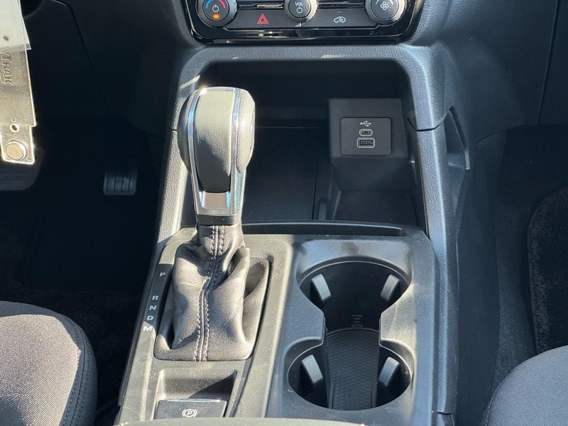 Ford Ranger Vehicle Image 09