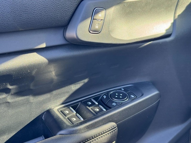 Ford Ranger Vehicle Image 12