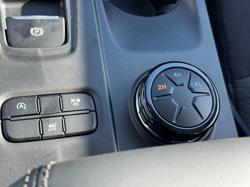 Ford Ranger Vehicle Image 16