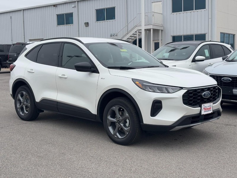 Ford Escape Vehicle Image 02