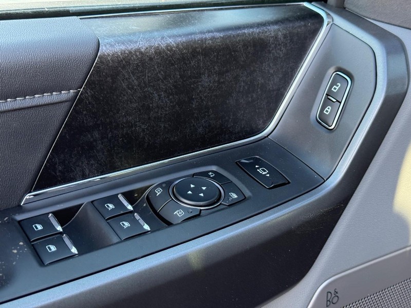 Ford Super Duty F-250 SRW Vehicle Image 20