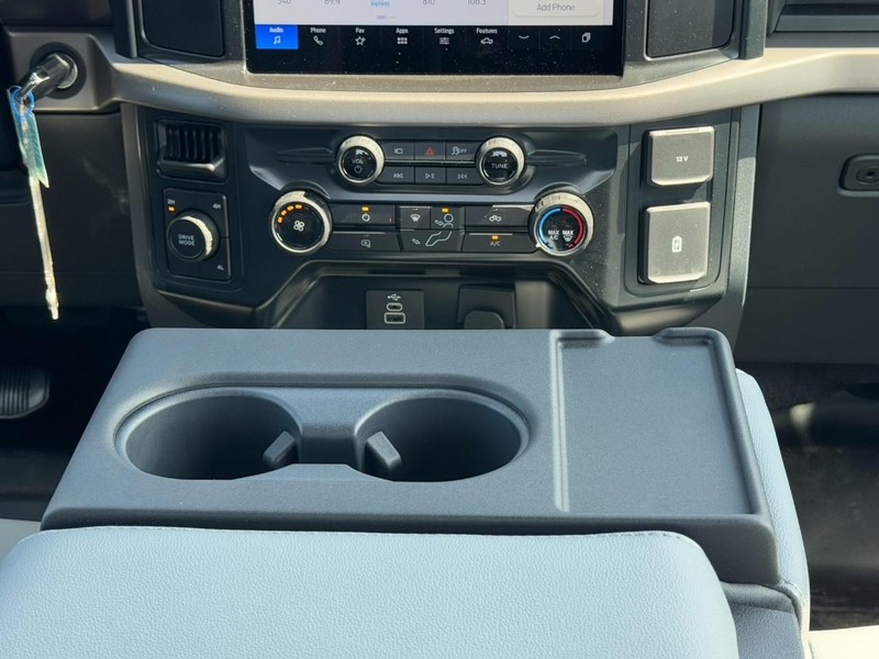 Ford F-150 Vehicle Image 09