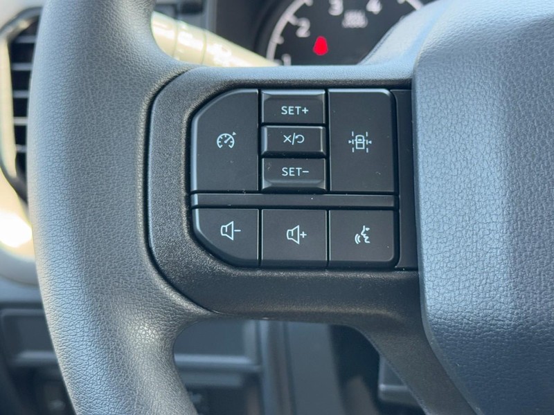 Ford F-150 Vehicle Image 10