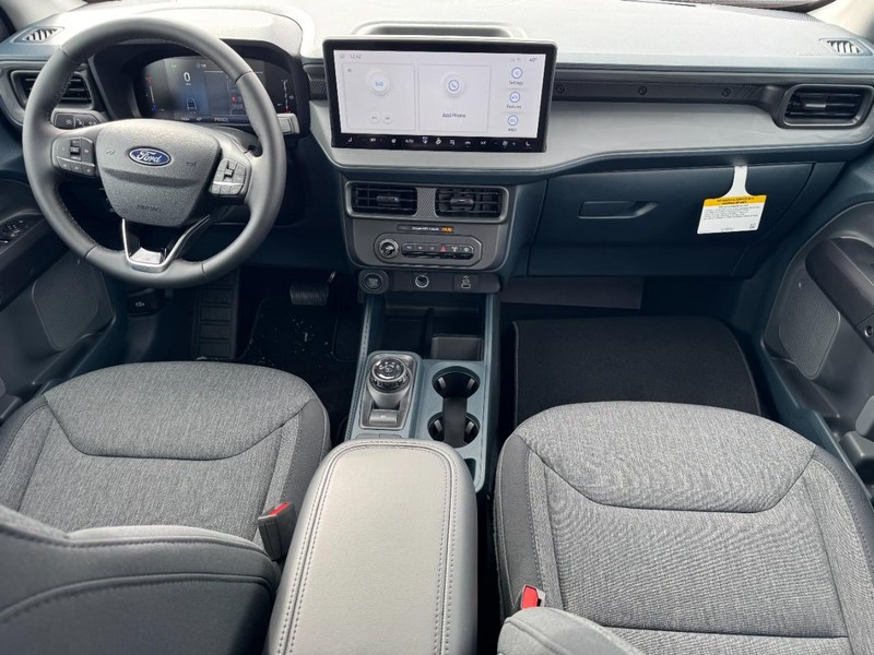 Ford Maverick Vehicle Image 06