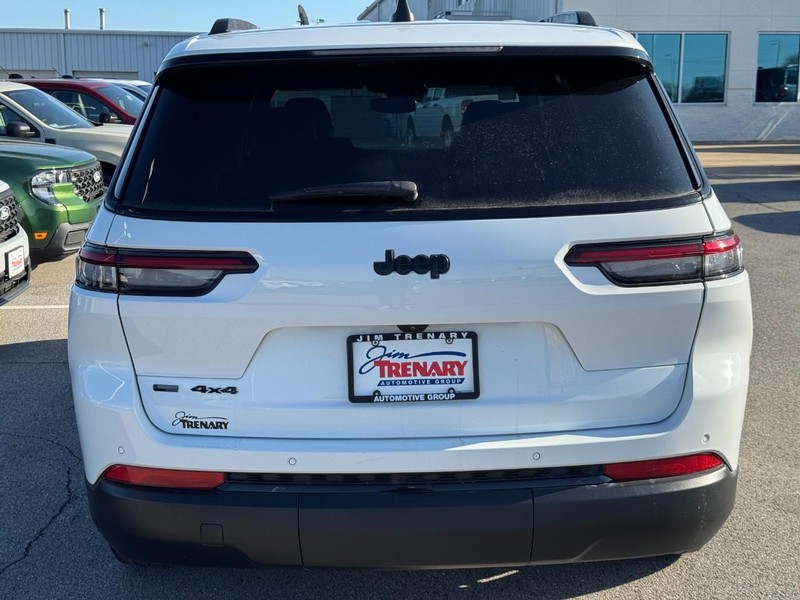 Jeep Grand Cherokee L Vehicle Image 05