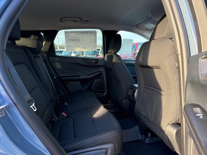 Ford Escape Vehicle Image 05