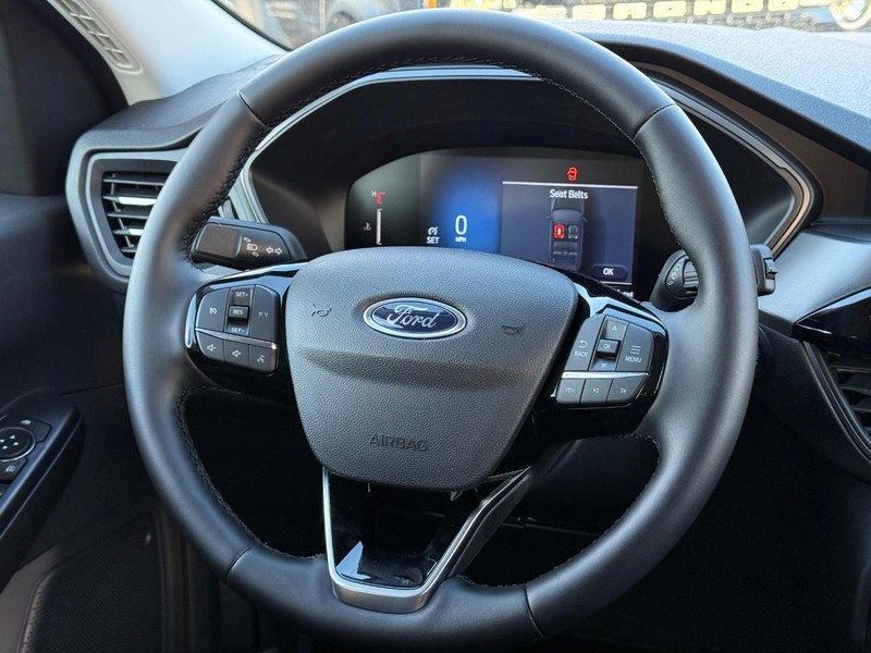 Ford Escape Vehicle Image 07