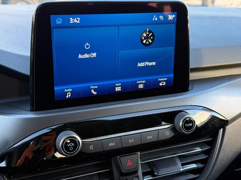 Ford Escape Vehicle Image 11