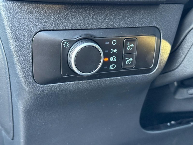 Ford Escape Vehicle Image 16