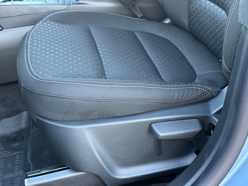 Ford Escape Vehicle Image 18