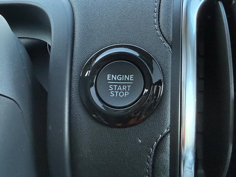 Ford Expedition Vehicle Image 13