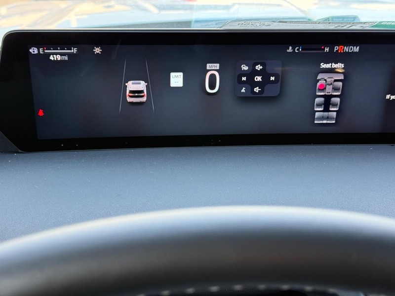 Ford Expedition Vehicle Image 20