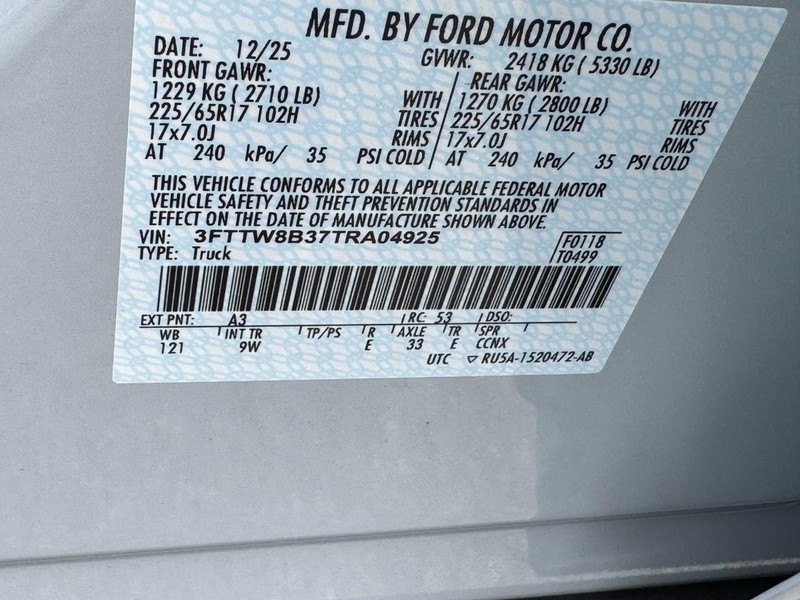 Ford Maverick Vehicle Full-screen Gallery Image 17