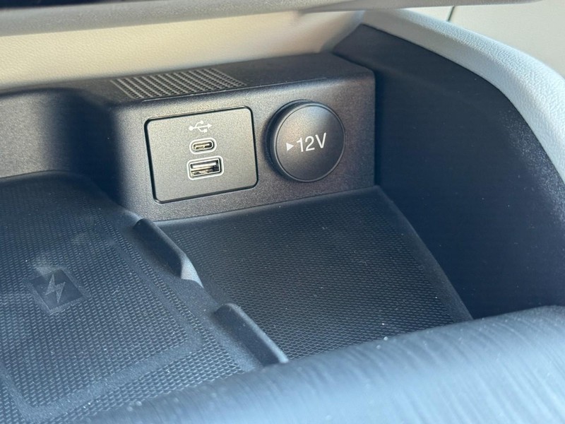 Ford Escape Vehicle Image 15