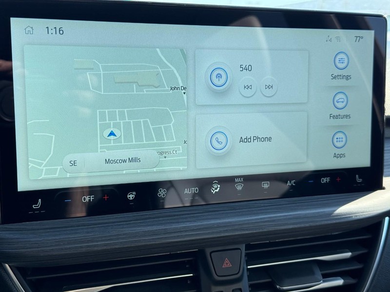 Ford Escape Vehicle Image 16