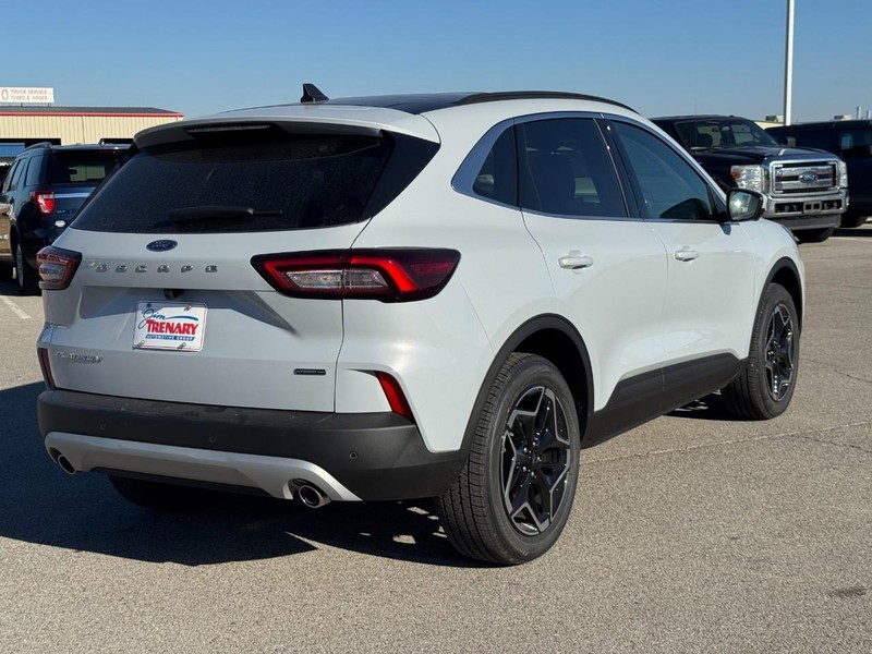 Ford Escape Vehicle Image 03