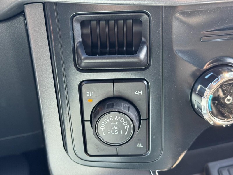 Ford F-150 Vehicle Image 15