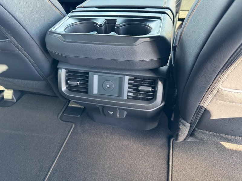 Ford F-150 Vehicle Image 11