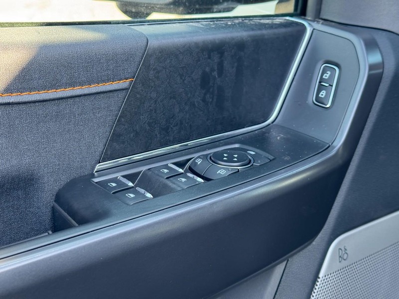 Ford F-150 Vehicle Image 13