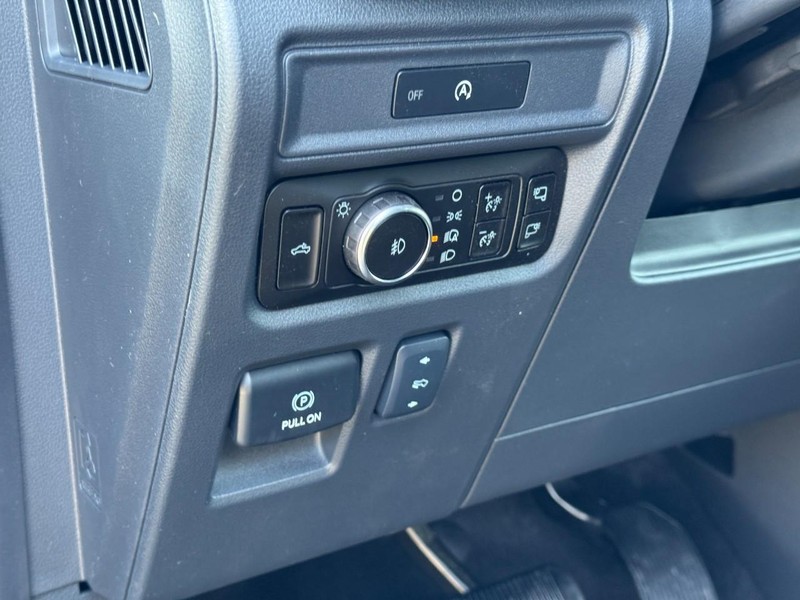 Ford F-150 Vehicle Image 14