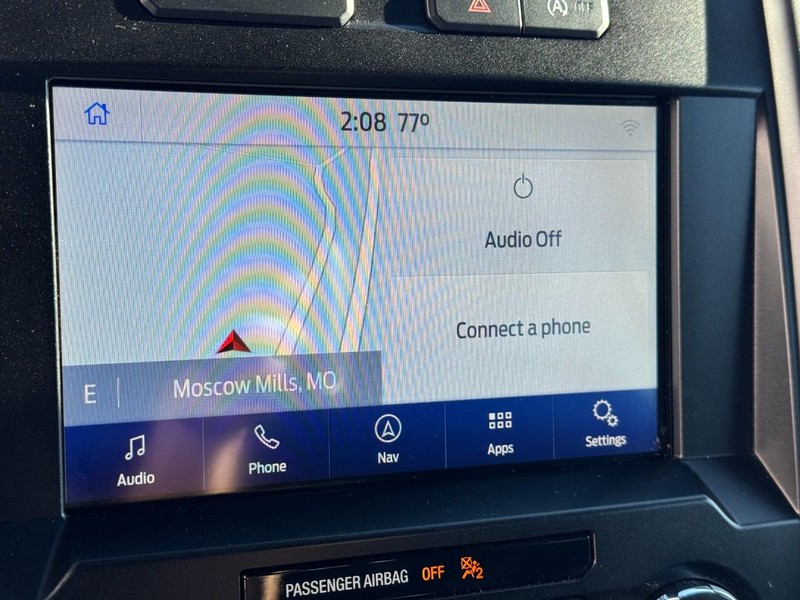 Ford F-150 Vehicle Full-screen Gallery Image 21