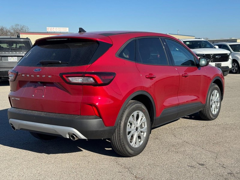 Ford Escape Vehicle Image 03